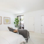 450 San Vicente Blvd -30